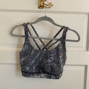 Lululemon Gray Ribbed Sports bra Size Large